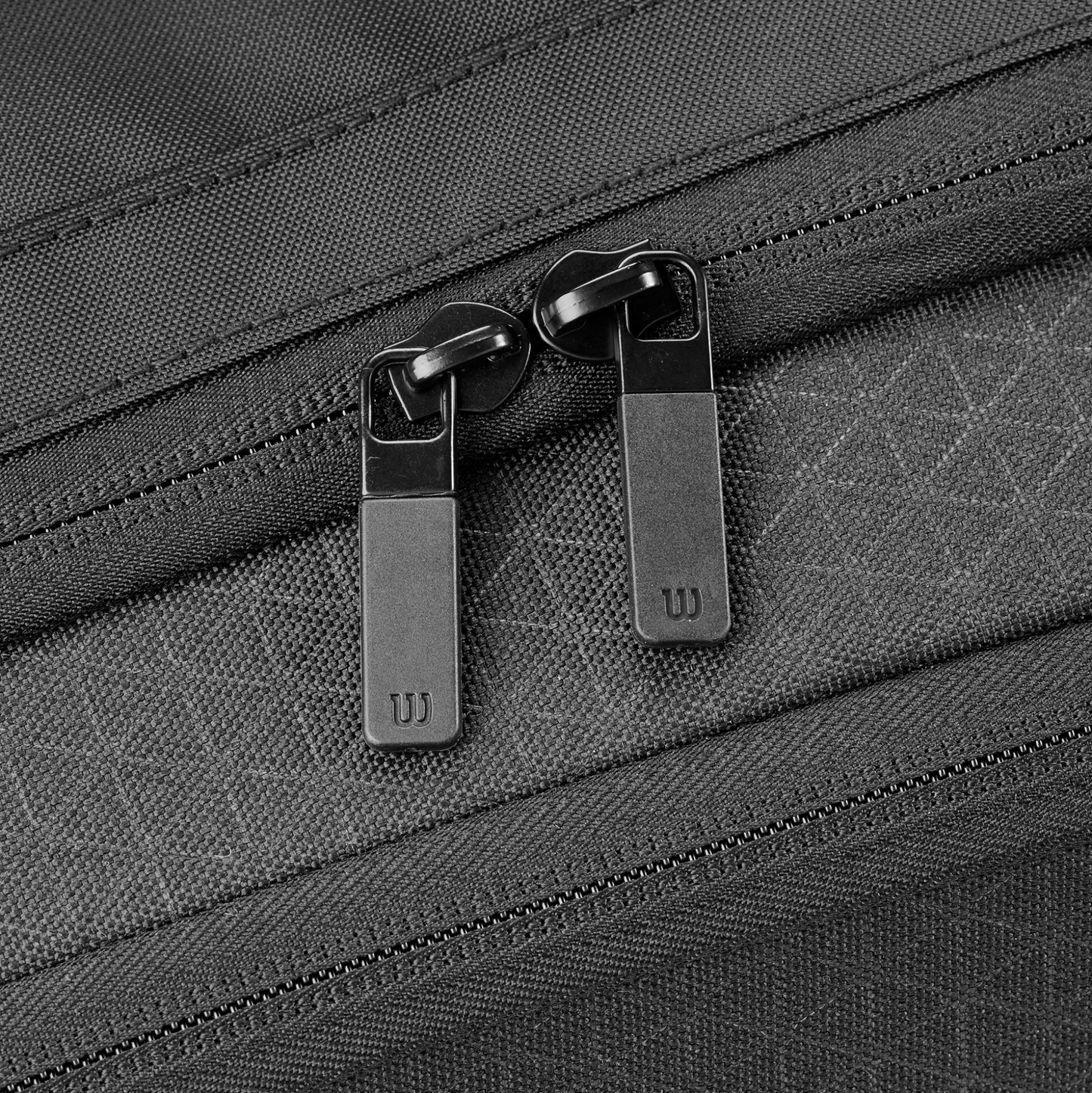 Clash_V3_Super_Tour_6PK_Black_Red_9