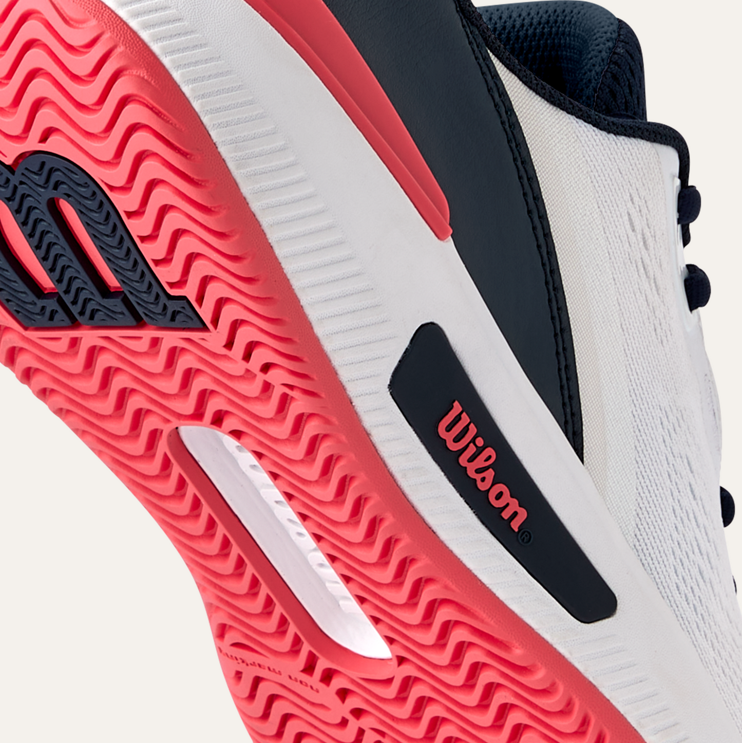 Intrigue Pro White/Navy Blazer