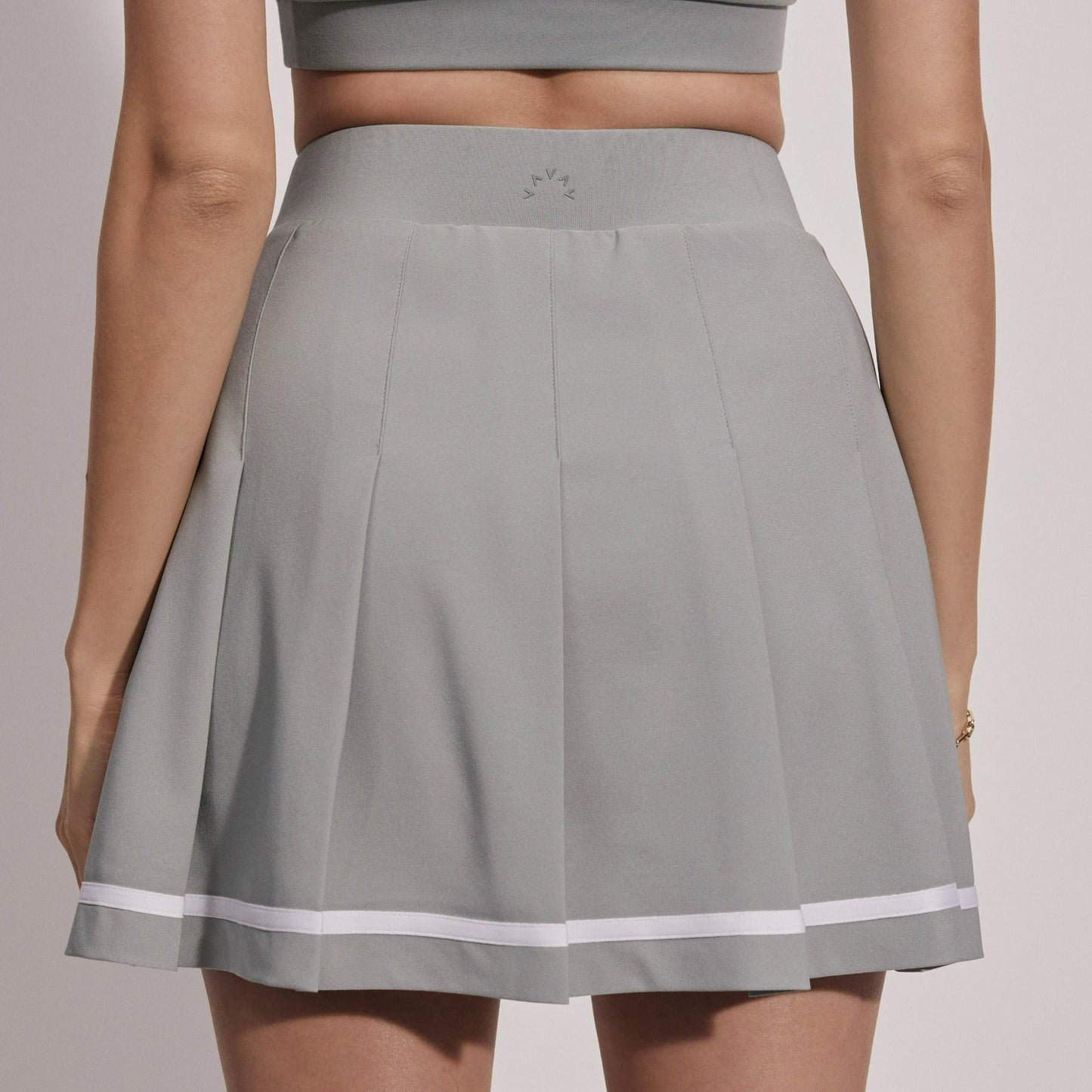 Varley_Clarendon High Rise Skort 16'' - Cool Sage