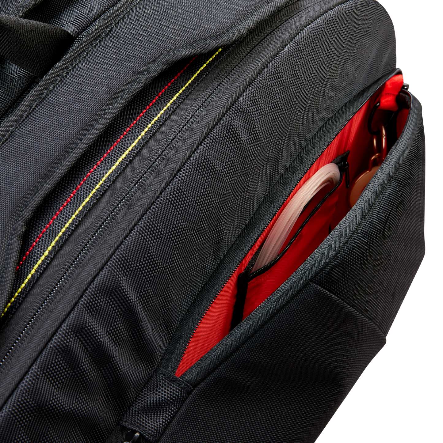 Pro Staff Classic 6 Pack Racket Bag