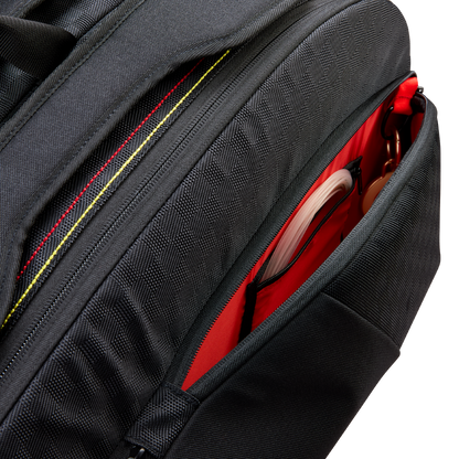 Pro Staff Classic 6 Pack Racket Bag